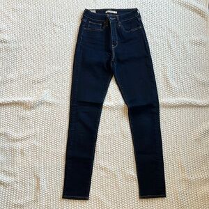 Levi’s Premium High Rise Skinny Jeans